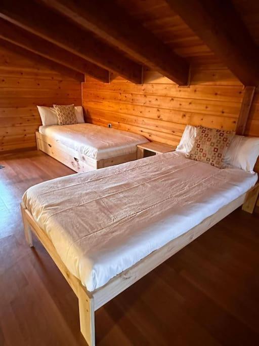Vakantiehuis Casa De Madera Con Piscina En Cambrils Tarragona
