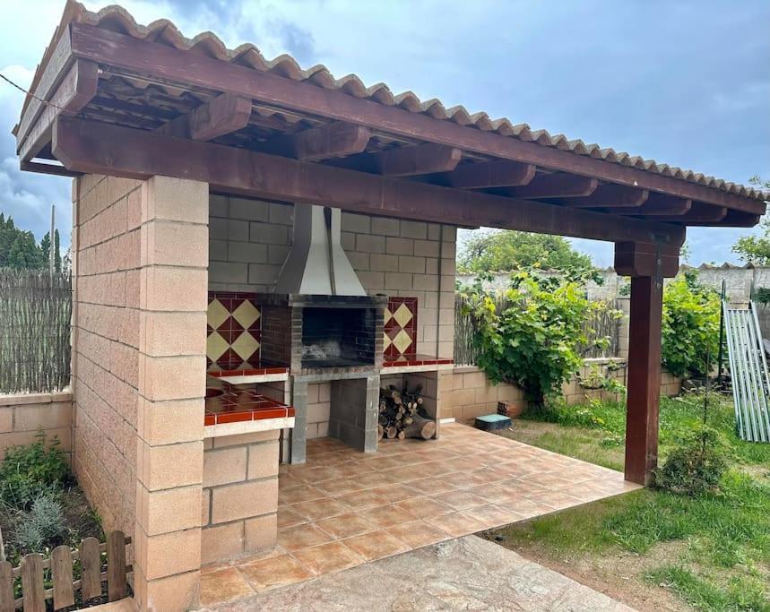 Casa De Madera Con Piscina En Cambrils Holiday home *