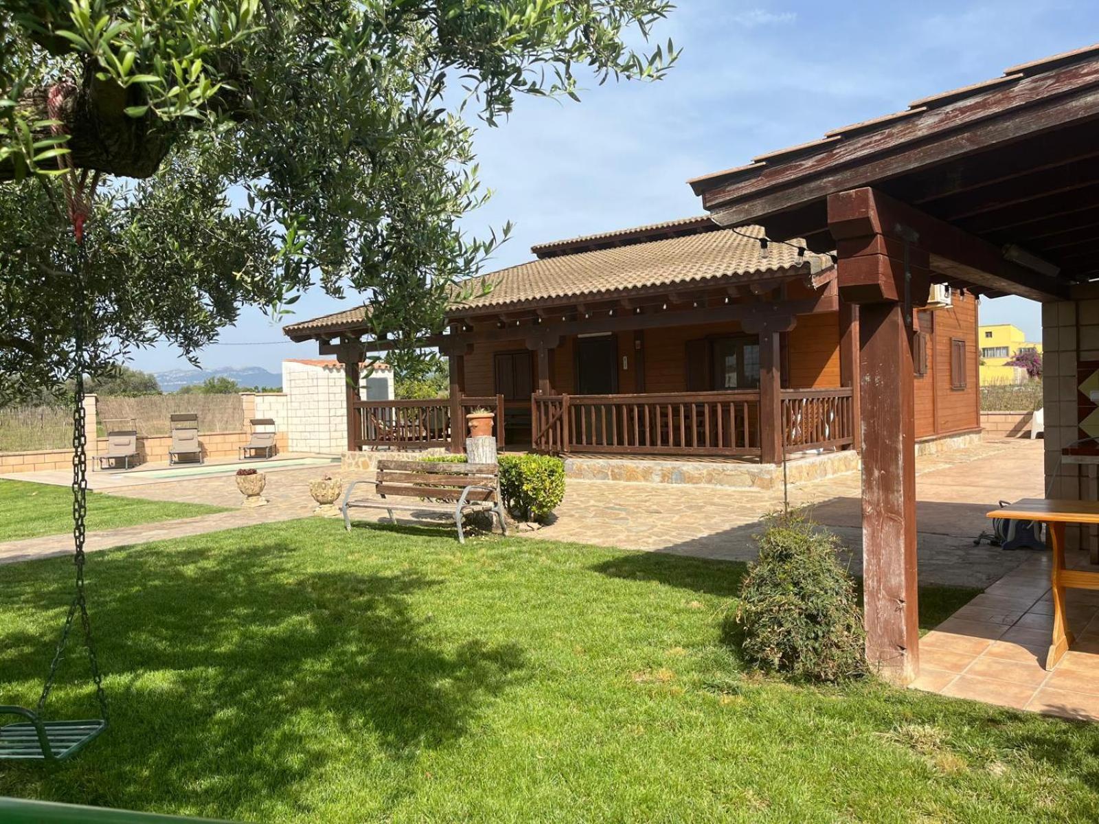 Holiday home Casa De Madera Con Piscina En Cambrils